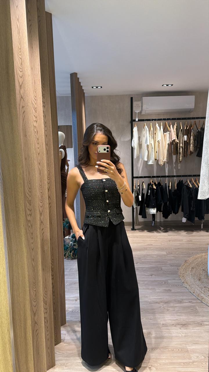 Jumpsuit Gold Details